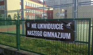 gminazja-protest